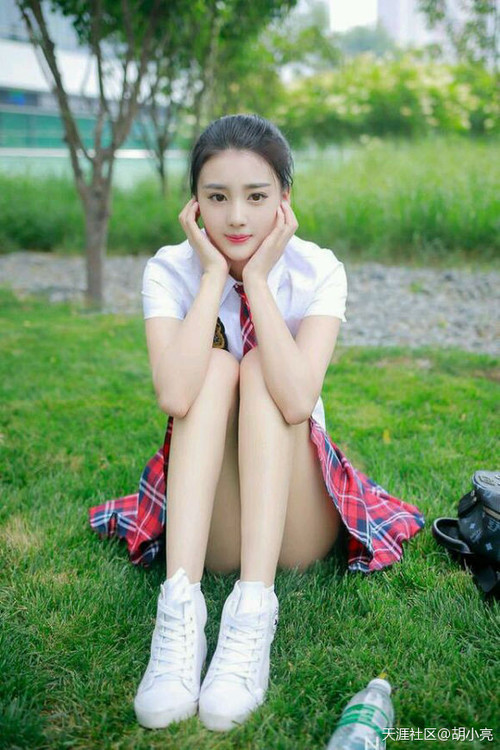 特别报道电竞女选手走红网络,电竞女第一人