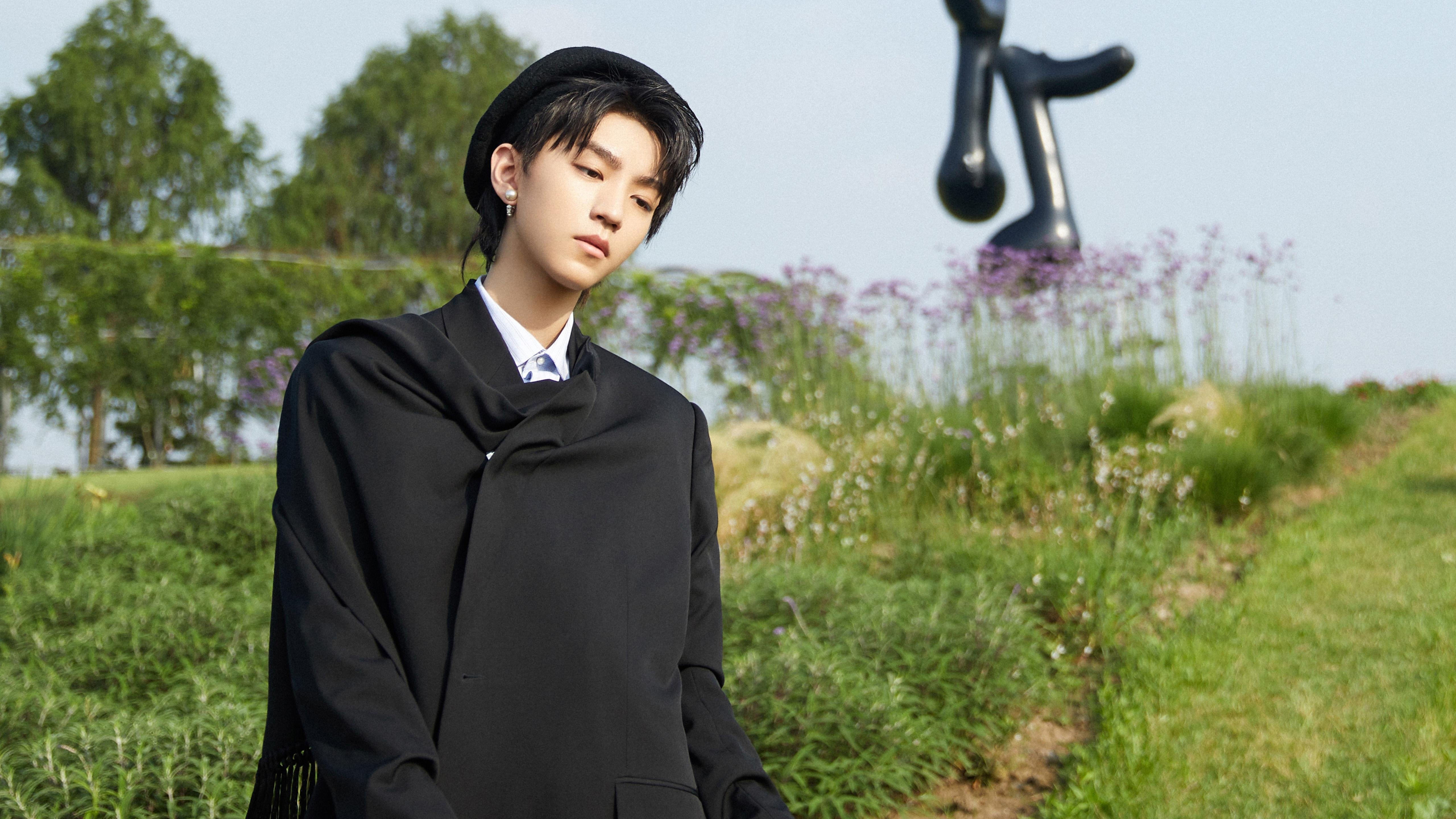 罗马-横扫维罗纳,帕托梅开二度领衔进球,罗马和帕尔马球迷进场