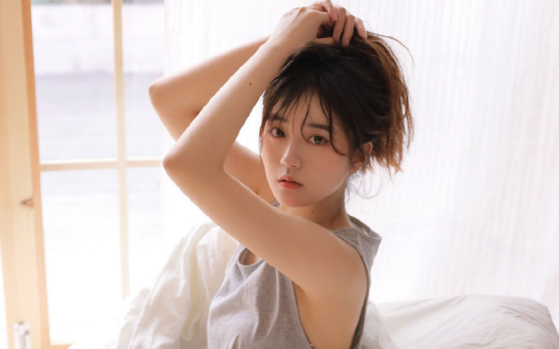 鹈鹕球员社交平台分享训练成果引发好评,鹈鹕球队